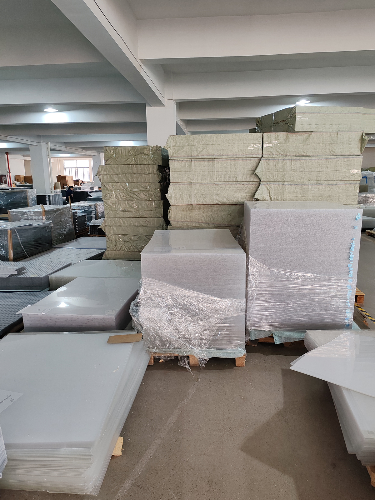 <b>Unveiling the casting process: why is Yifang board the prefe</b>